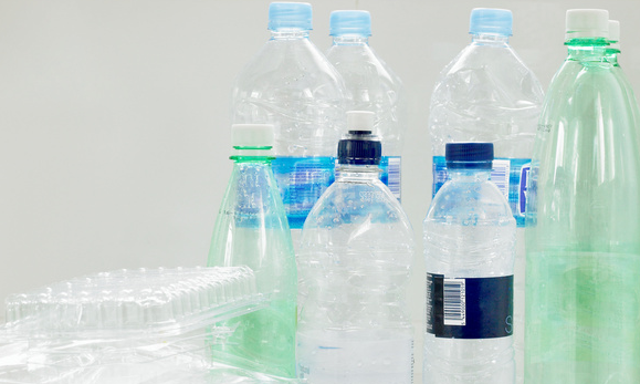 实现变废为宝！美国科学家开发新技术，使塑料回收变得更容易